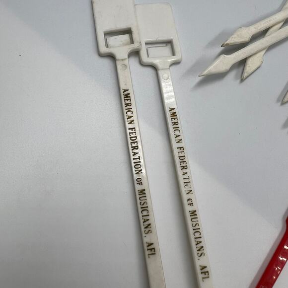 Large Vintage Lot Cocktail Stirrer Sticks Virginia Country Club Conrad Hilton - Picture 3 of 10